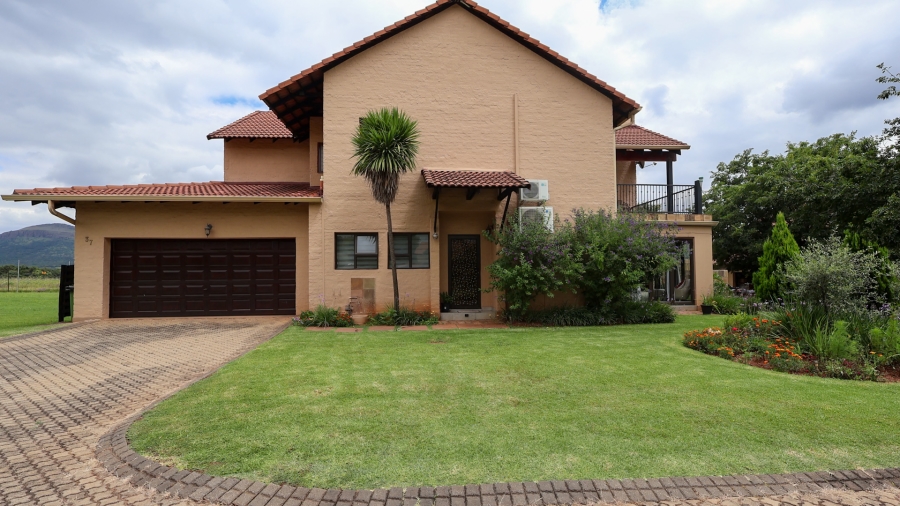 3 Bedroom Property for Sale in The Coves North West